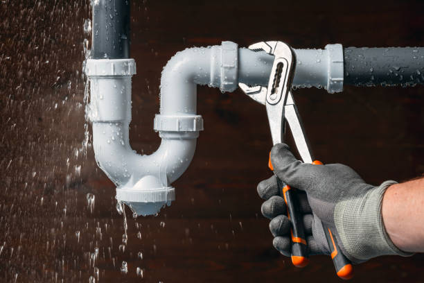 Professional Leak Detection technician working in Saint Marys, IA